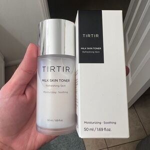 TIRTIR Milk Toner